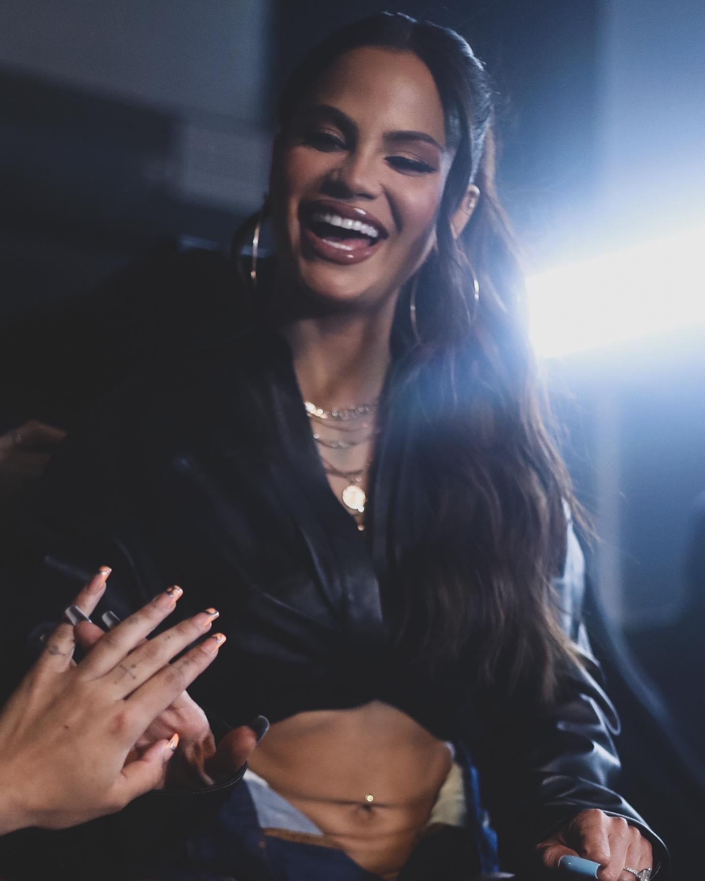 Natti Natasha cierra el 2022 estableciendo récord en Billboard